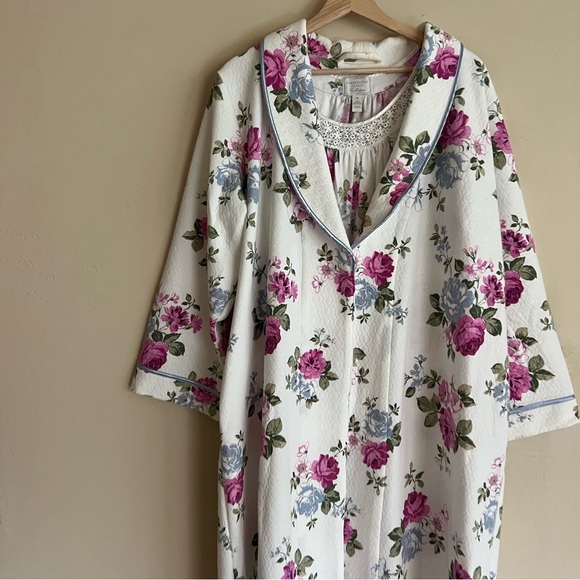 Charter Club Robe Set - Picture 2 of 16